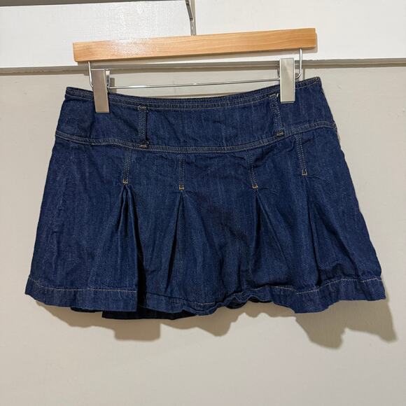 Reformation Petal Denim Mini Skort - Picture 2 of 6